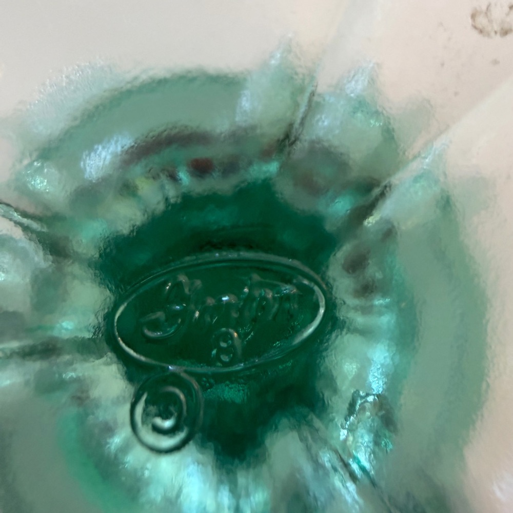 Vintage Fenton Green Glass Decorative Collectible Vase Candy Dish - Picture 6 of 12